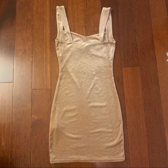 🆕 Forever 21 | Blush Pink Velvet Bodycon Dress S - Picture 4 of 5